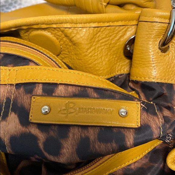 B Makowsky Durango Leather Hobo Shoulder Handbag Cheetah Print Mustard Tan Bag - Picture 2 of 16